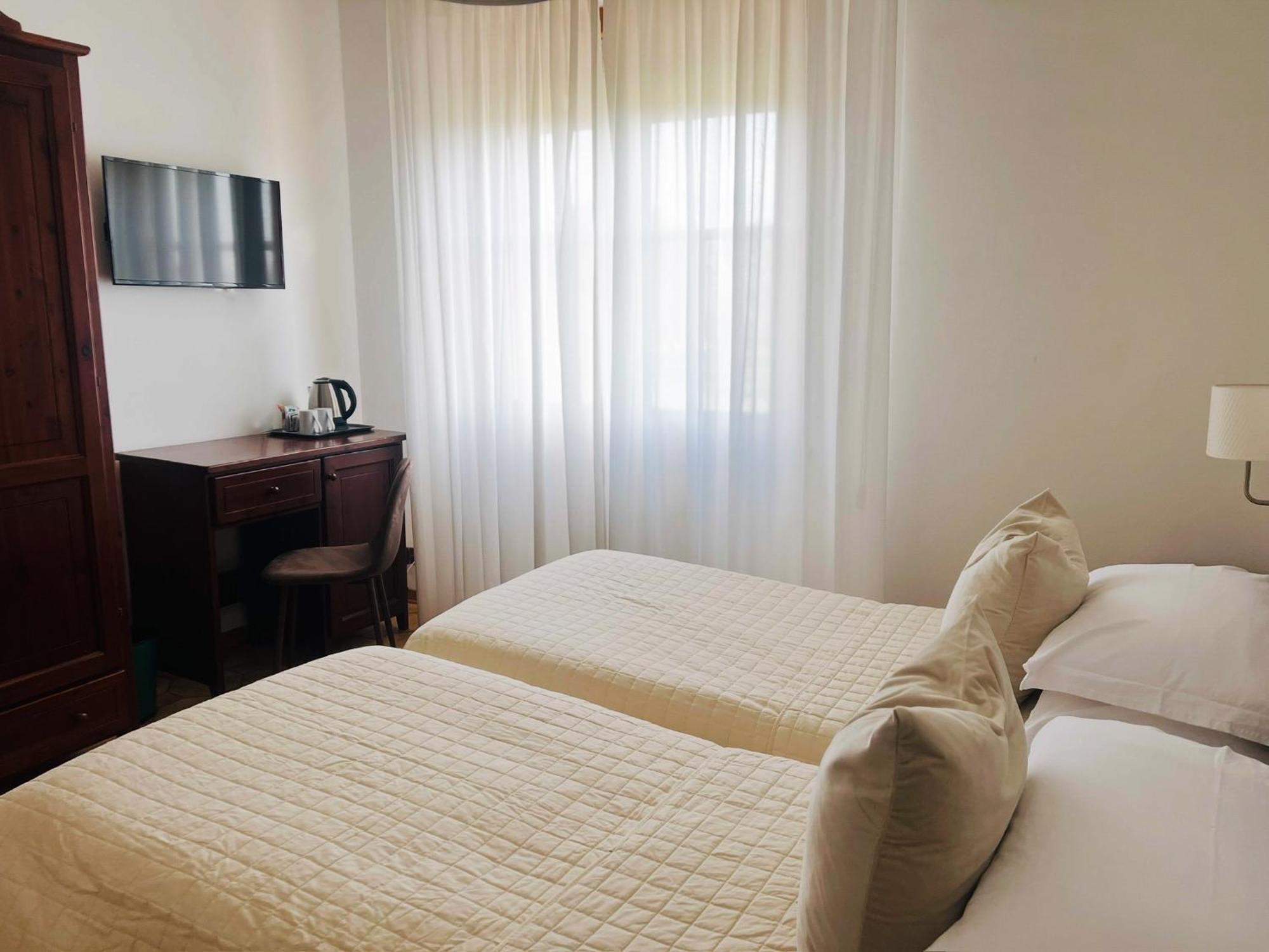 Villa Lavinia B&B Монтескудайо Номер фото