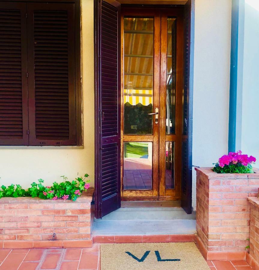 Villa Lavinia B&B Монтескудайо Екстер'єр фото